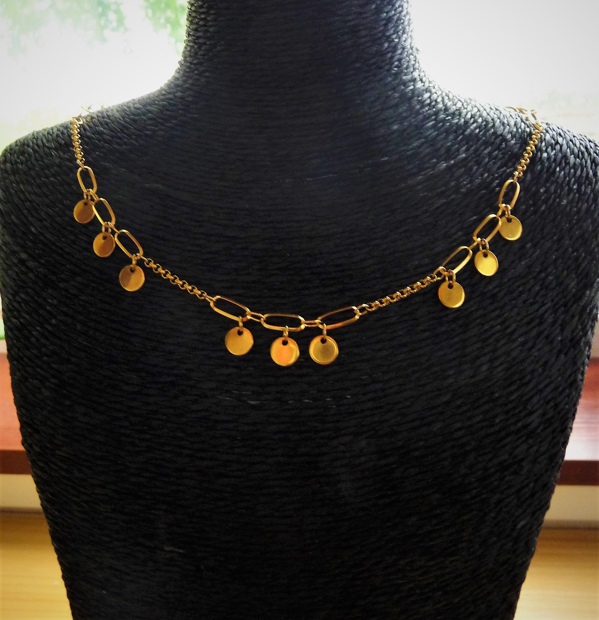 Collier en acier inoxydable 28 €